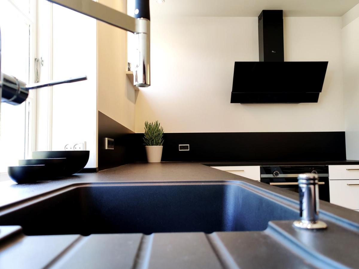 קרוסה The Old Mill - By The Lake - 2 Bedroom Apartment מראה חיצוני תמונה